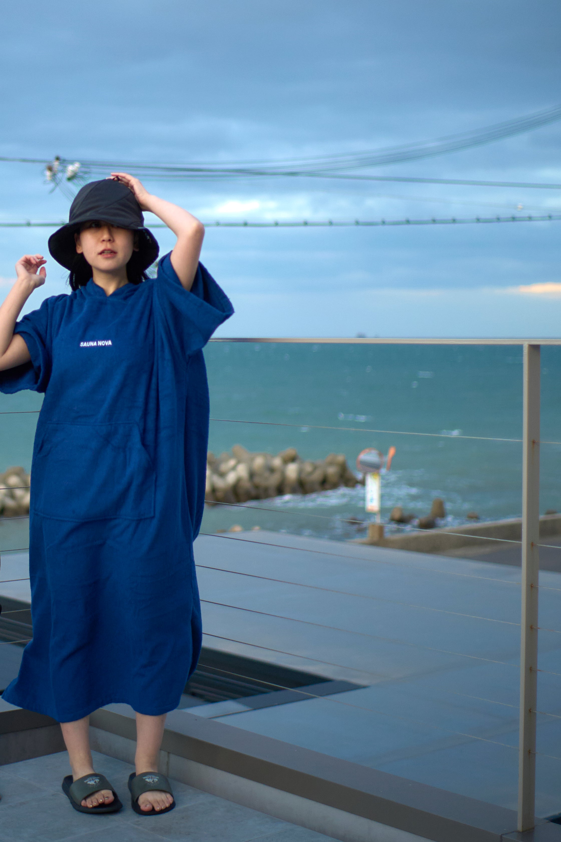 瞑想サウナポンチョ(ネイビー)